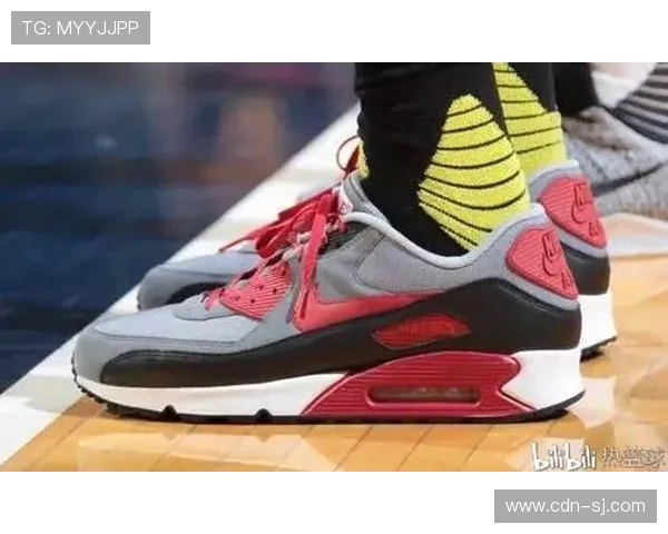 美记透露近期中锋交易潮将至罗威弩机理查兹等人或成焦点